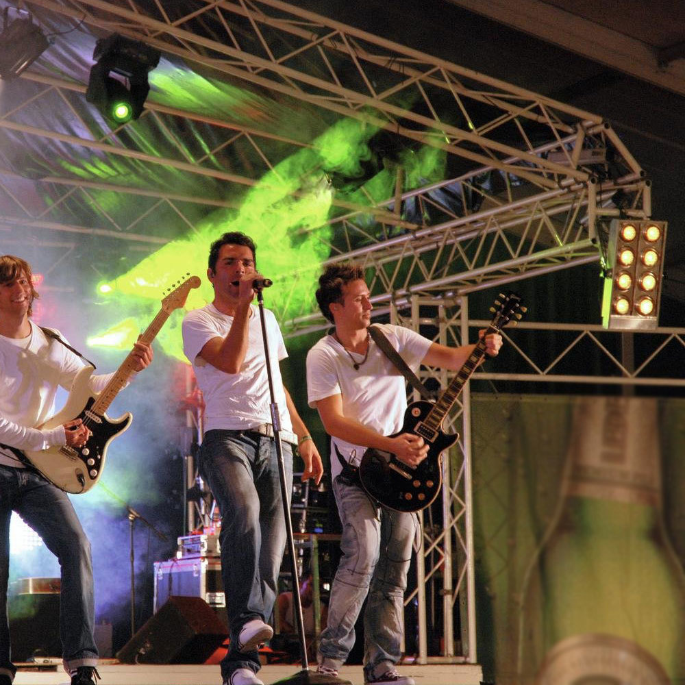 EUROLITE HIGH-QUALITY STAGE VERSION