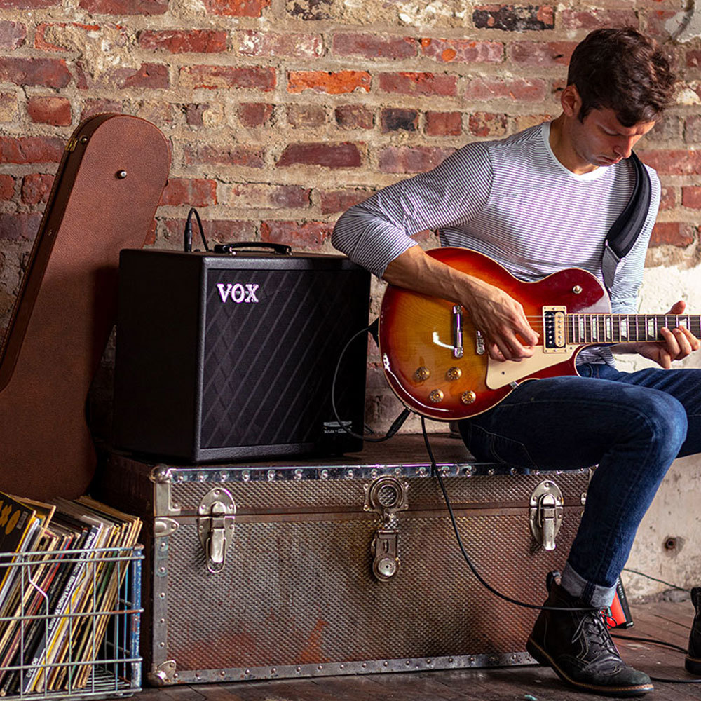 VOX ΕΝΙΣΧΥΤΗΣ ΚΙΘΑΡΑΣ 50W 1X12'' MODELING NUTUBE