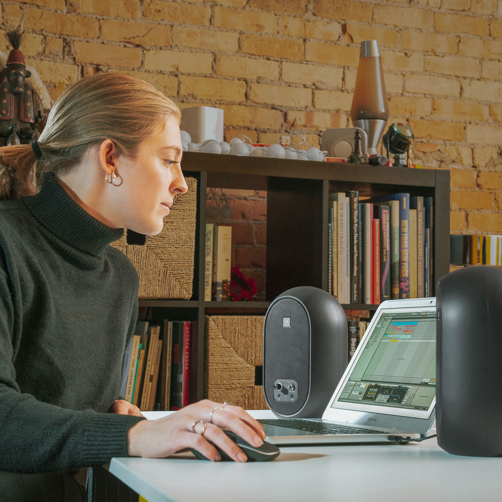 JBL ACTIVE REFERENCE MONITOR 4,5'' 30W BT