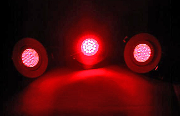 EUROLITE SET 3 ΠΡΟΒΟΛΕΩΝ LED RED ΜΕ ΛΕΥΚΟ ΠΕΡΙΒΛΗΜΑ