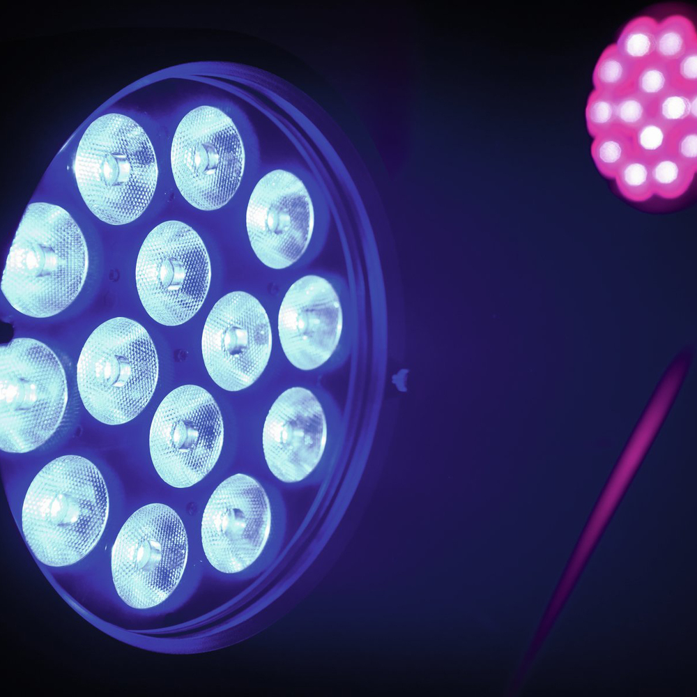 EUROLITE LED ΠΡΟΒΟΛΕΑΣ 14X8W RGBW IP65 COLOR MIXING& DIFFER