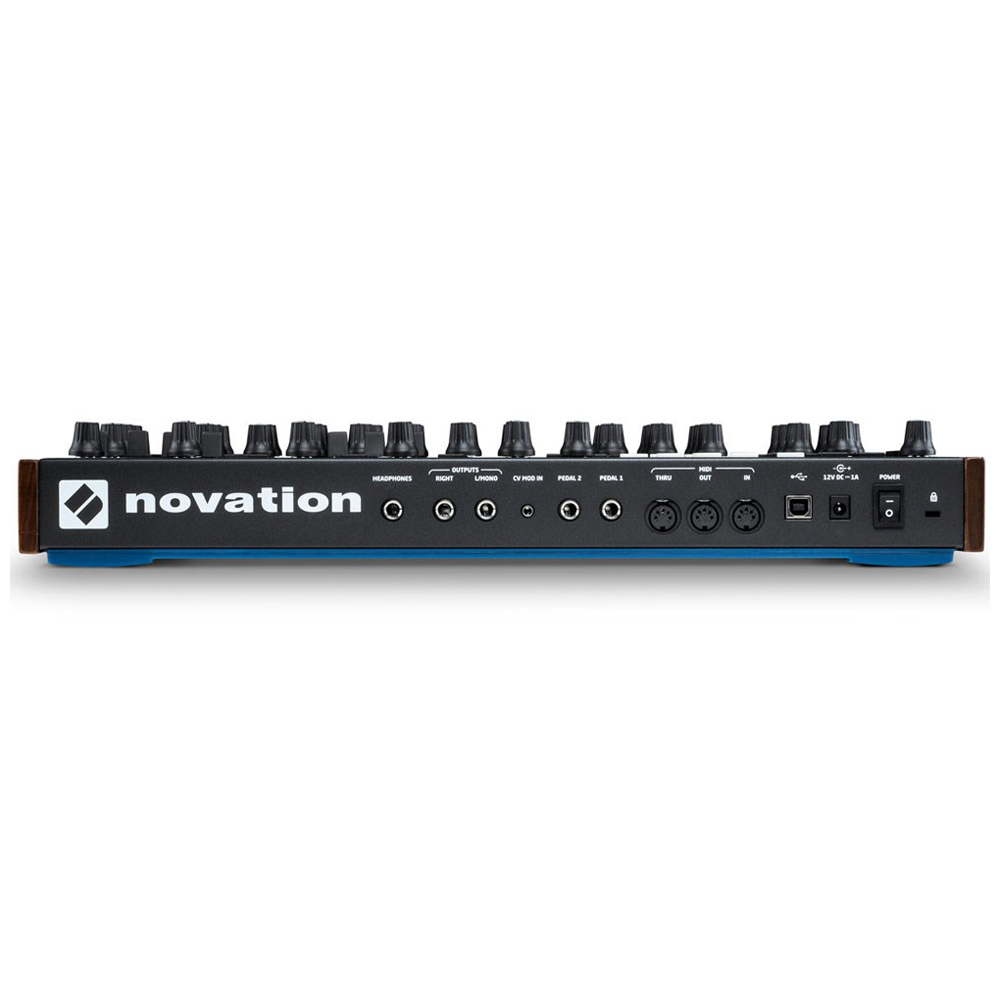 NOVATION 8 VOICE ANALOG MODULE