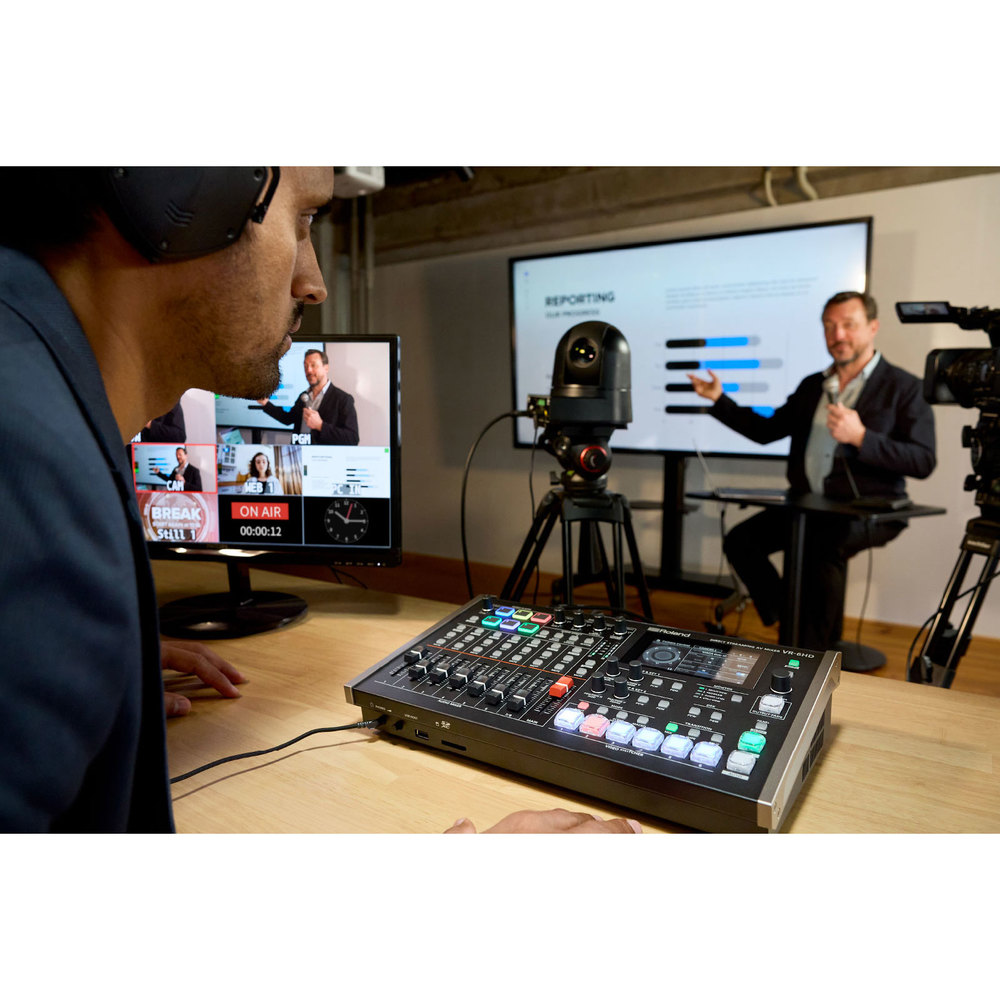 ROLAND Φορητό All-in-One AV Streaming Mixer 6 εισόδων