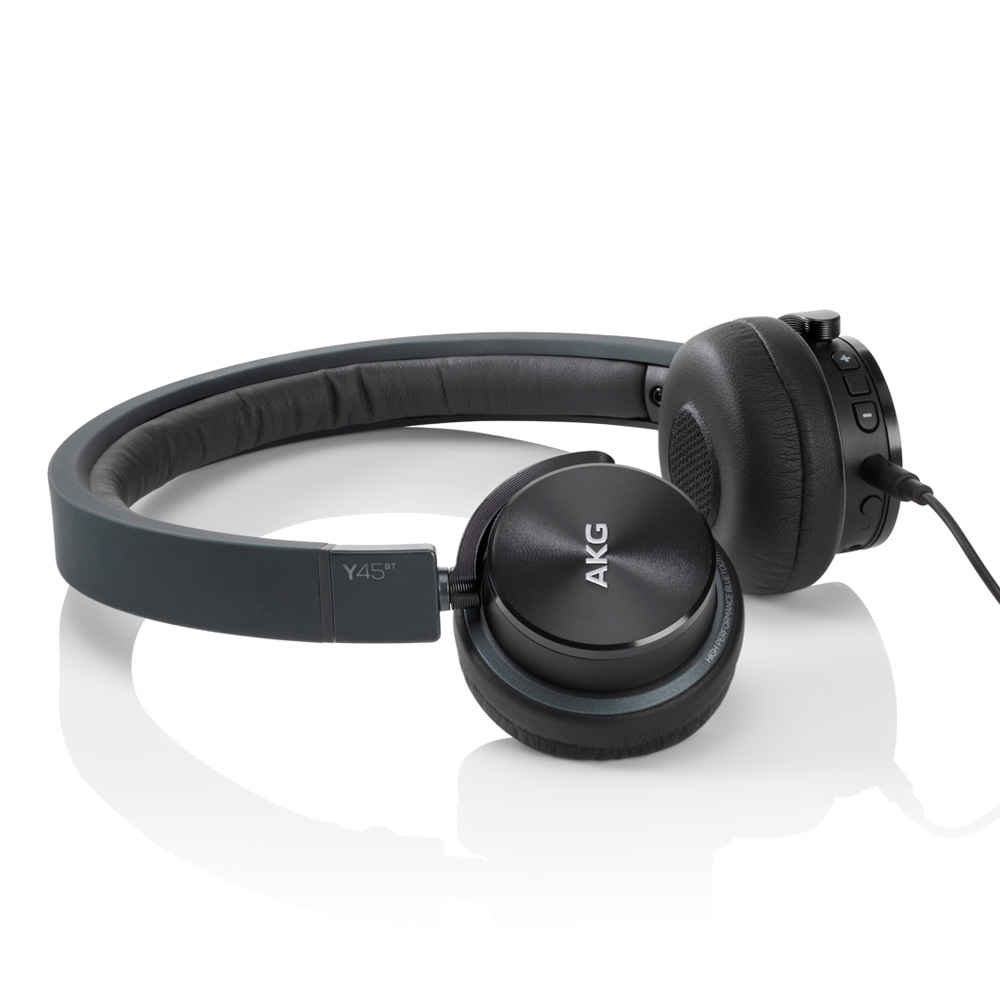 AKG ΔΥΝΑΜΙΚΟ ΑΚΟΥΣΤΙΚΟ ΚΛΕΙΣΤΟΥ ΤΥΠΟΥ BLUETOOTH