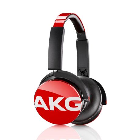 AKG ΔΥΝΑΜΙΚΟ ΑΚΟΥΣΤΙΚΟ ΚΛΕΙΣΤΟΥ ΤΥΠΟΥ + MIC ΑΝΑΔΙΠΛΟΥΜ