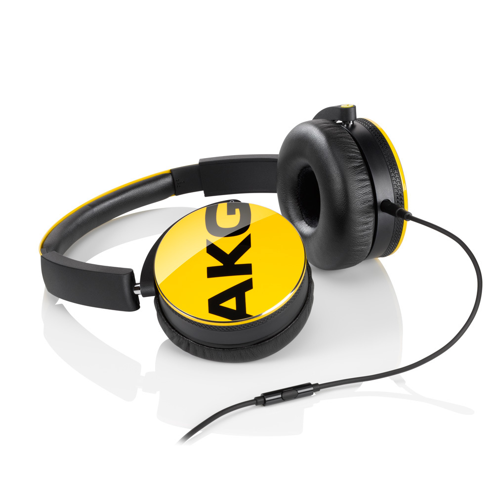 AKG FOLTABLE HEADPHONES CLOSED-BACK DESIGN + MIC